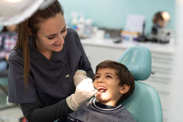 Best Emergency Root Canal Treatment in Center Point, IA